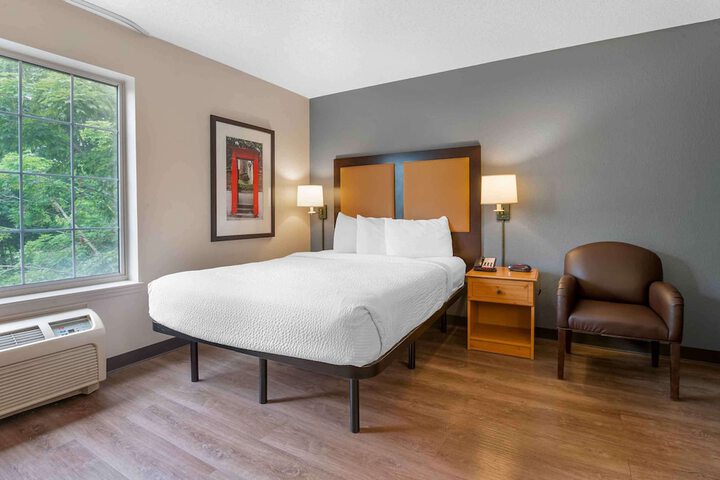 Room 15 of 29
