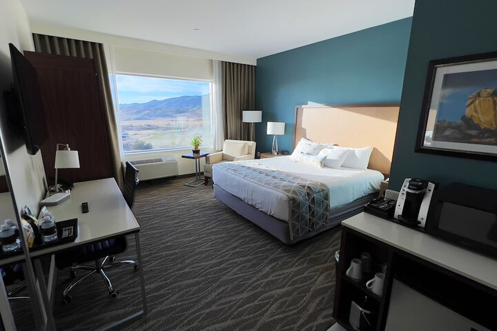 Room 21 of 48