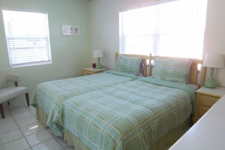 Room 47 of 79