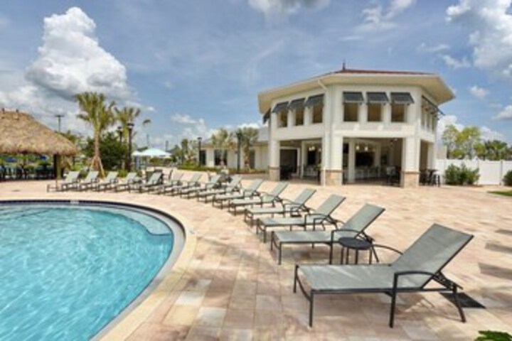 Luxury 5 bedroom home with private pool