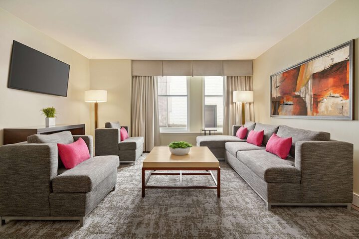 Room 75 of 108