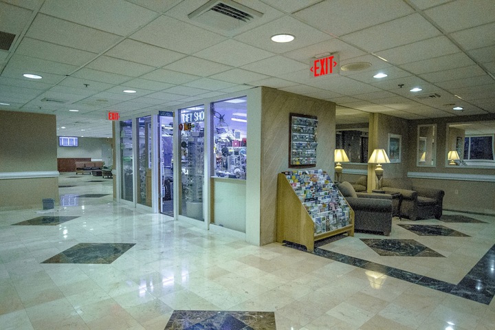 Clarion Inn & Suites Miami International Airport