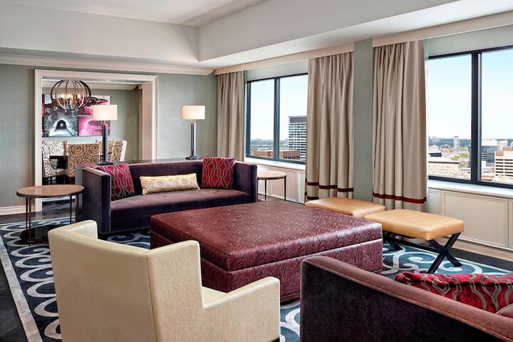 Room 49 of 118