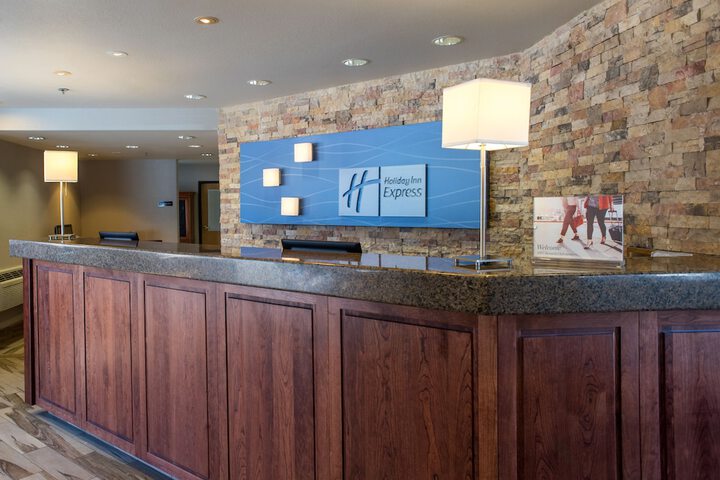 Hotel 2 of 58
