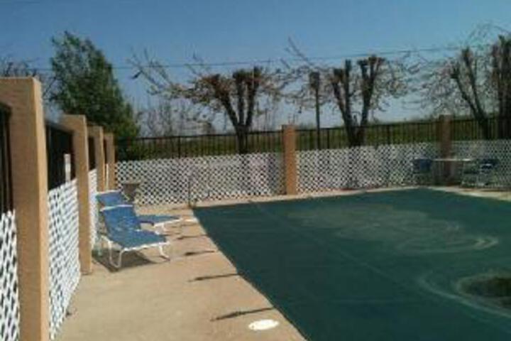 Pool 3 of 5