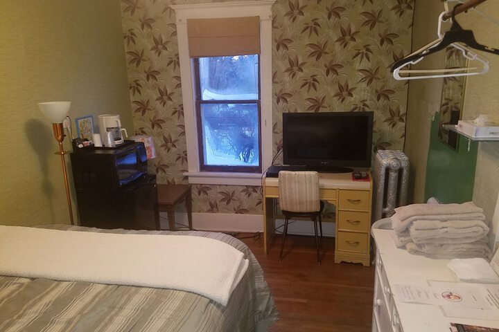 Room 16 of 17