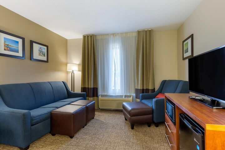 Comfort Inn & Suites Cambridge