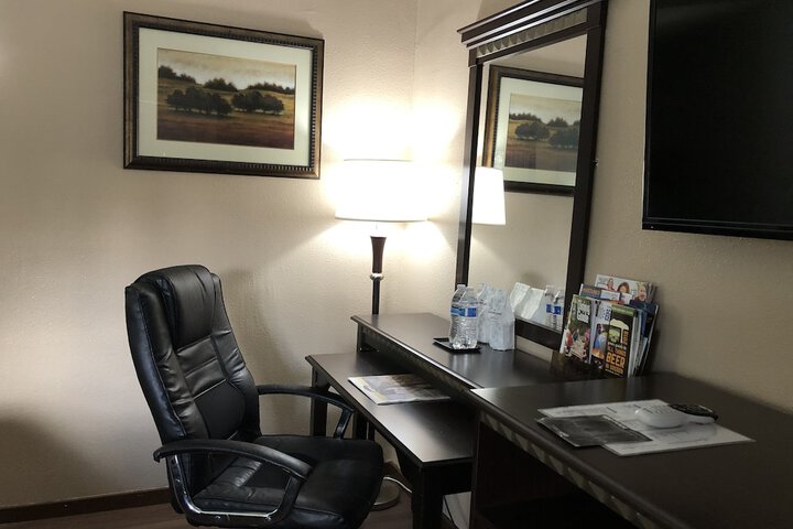Room 19 of 53