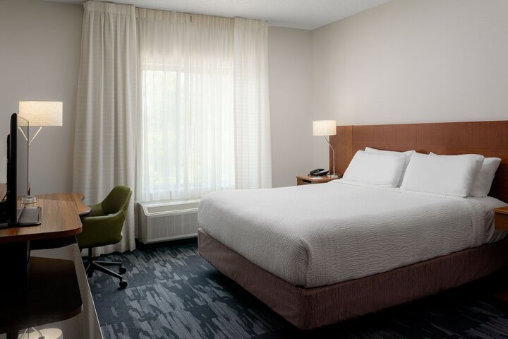 Fairfield Inn & Suites Columbia
