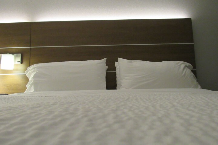 Room 29 of 77