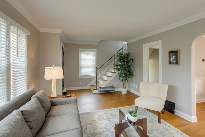 Walk to Lake Erie: Chic Home Private Yard & Deck