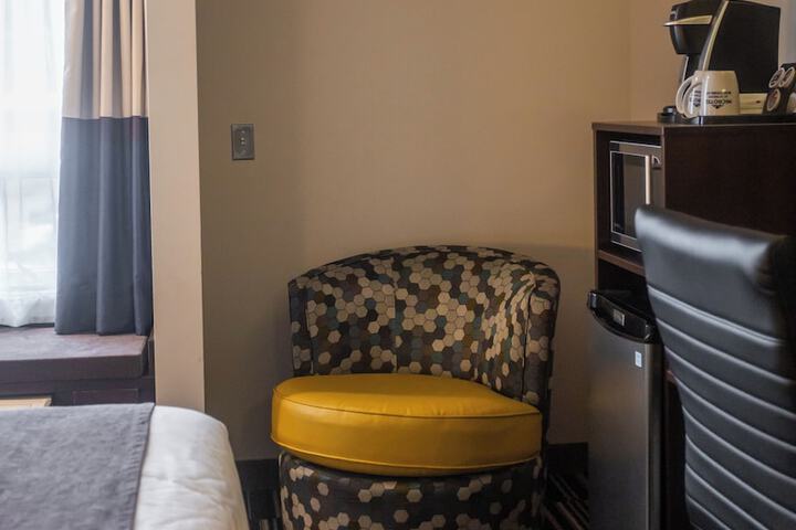 Room 22 of 54