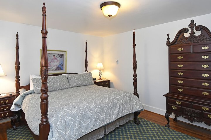 The Country Inn of Berkeley Springs