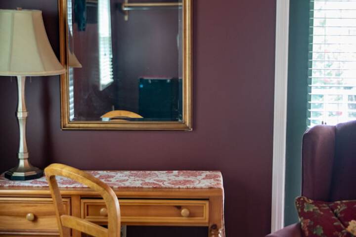 Elk River Hotel