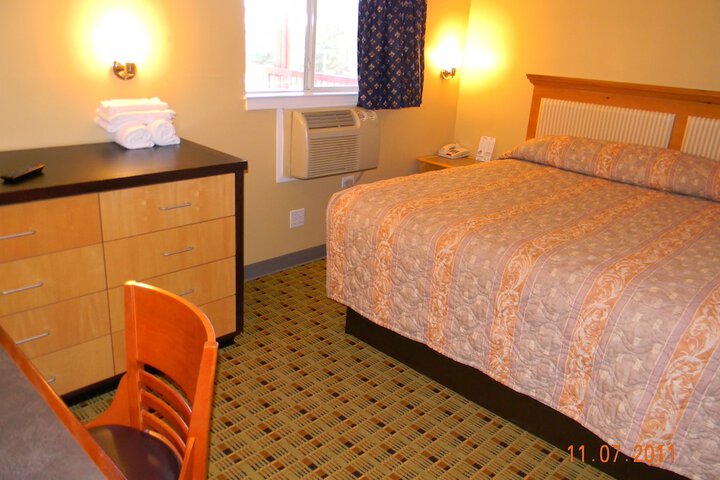 Room 19 of 24