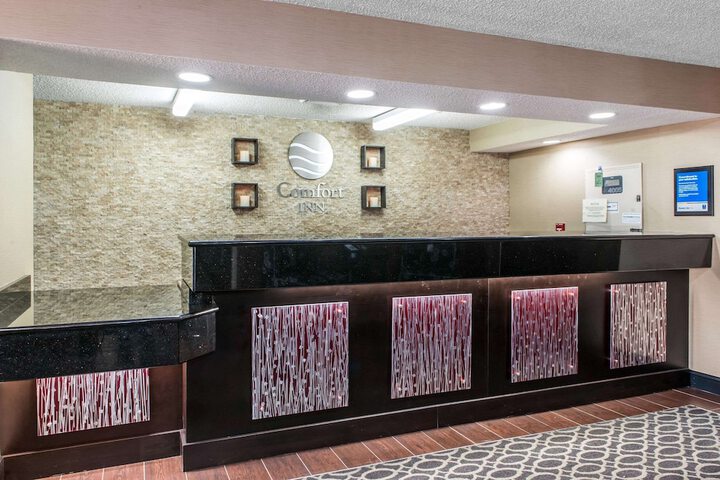 Hotel Interior 6 of 25