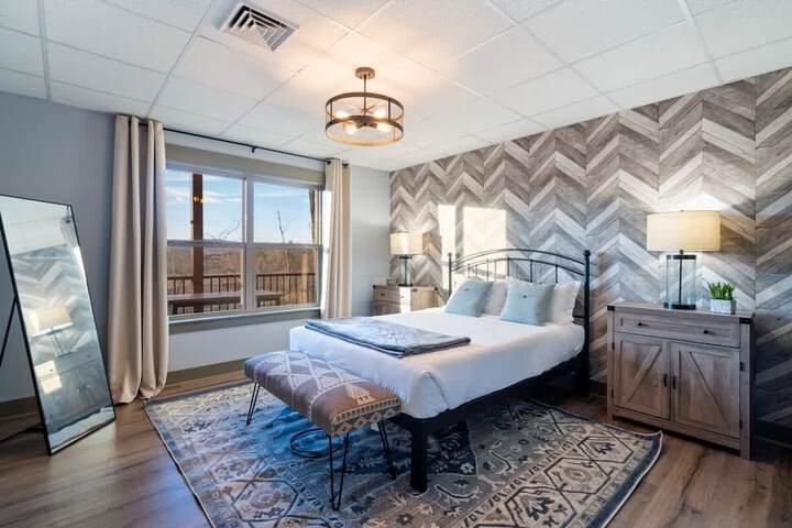 Gorgeous Blue Ridge Views Spacious Retreat With spa