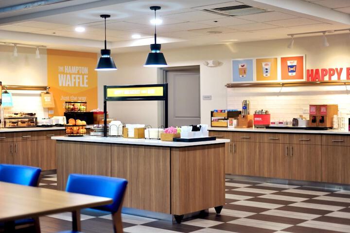 Hampton Inn Oxford / Conference Center