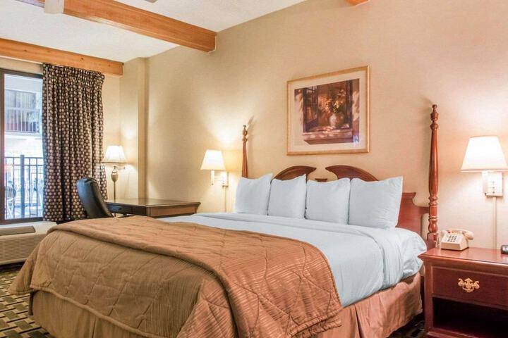 Quality Inn & Suites Ridgeland