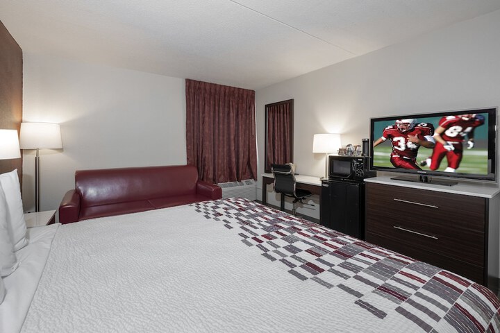 Room 21 of 34