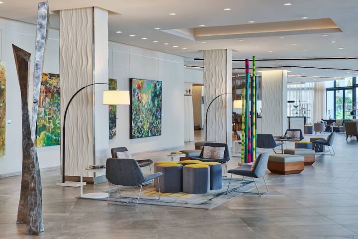 Art Ovation Hotel Autograph Collection