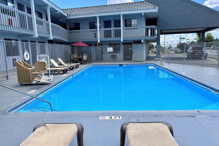 Pool 11 of 56