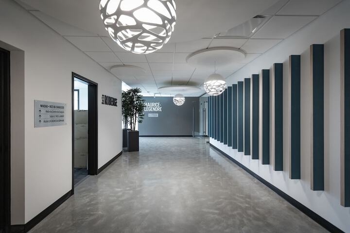 Ballroom/Hall 97 of 124