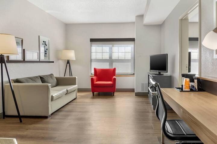 Country Inn & Suites by Radisson Georgetown, KY