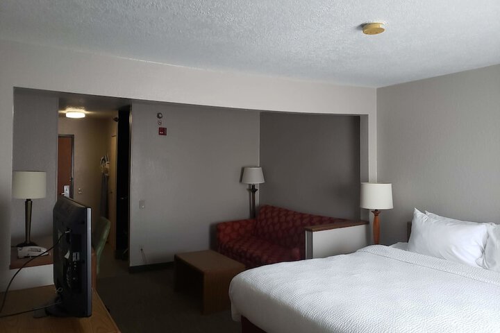 Room 44 of 63