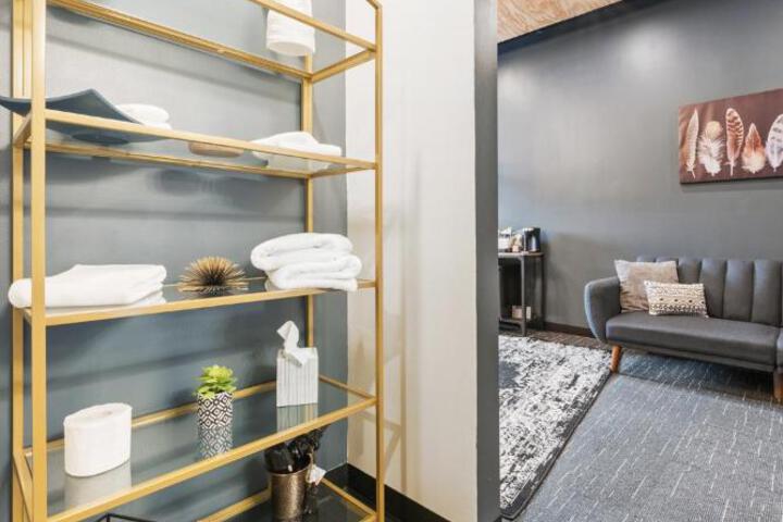 Indigo Pass Boutique Hotel