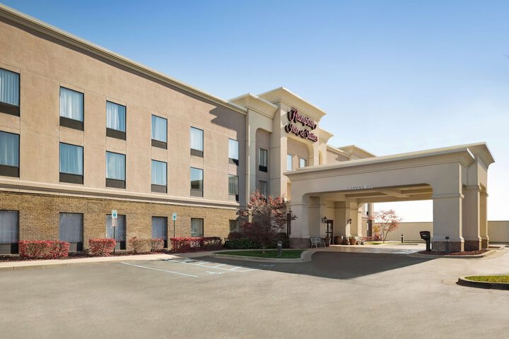 Hotel 3 of 28