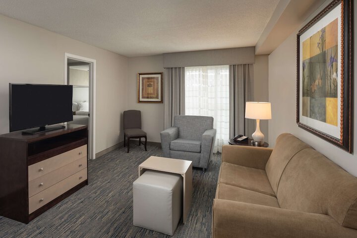 Room 16 of 36