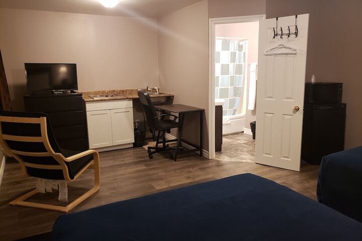 Room 10 of 26