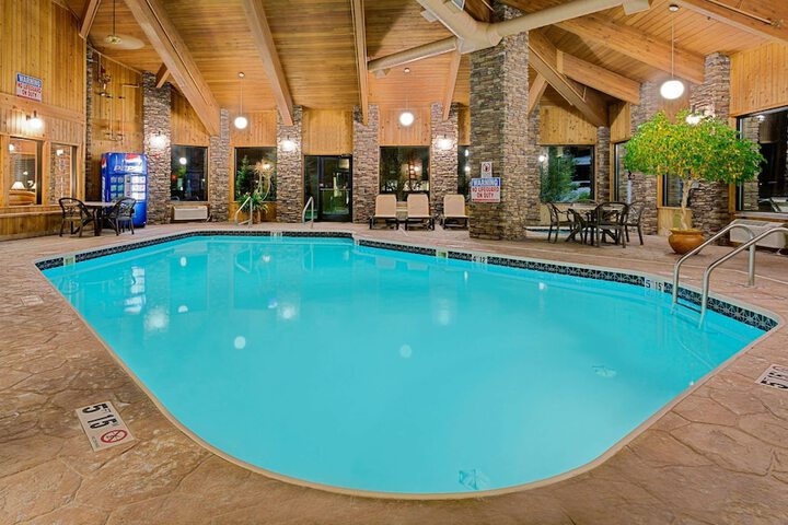 Pool 7 of 112