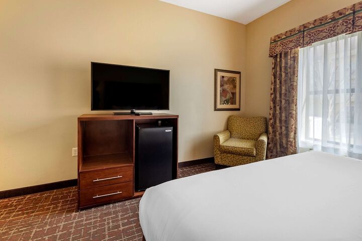 Room 40 of 68