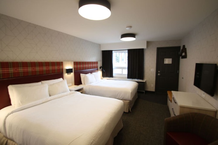 Room 36 of 67