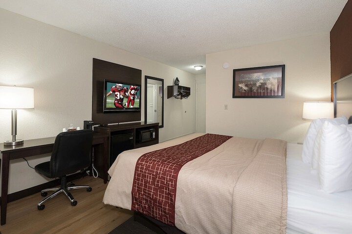 Room 15 of 30