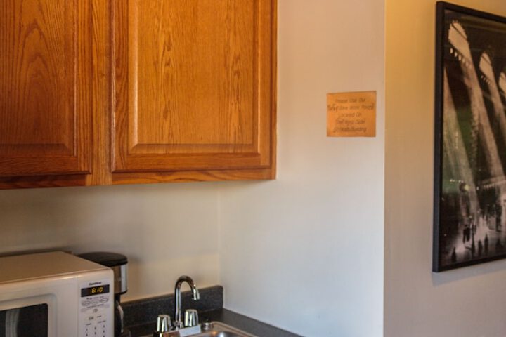 Room 187 of 223