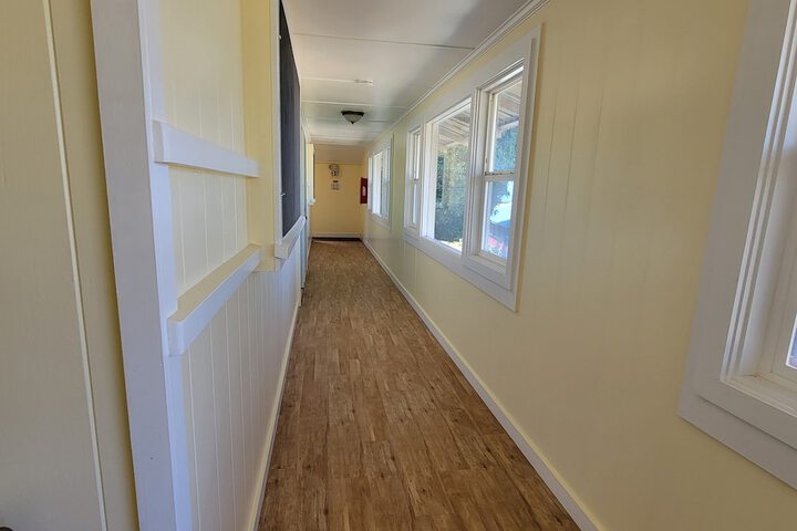 Ballroom/Hall 20 of 31