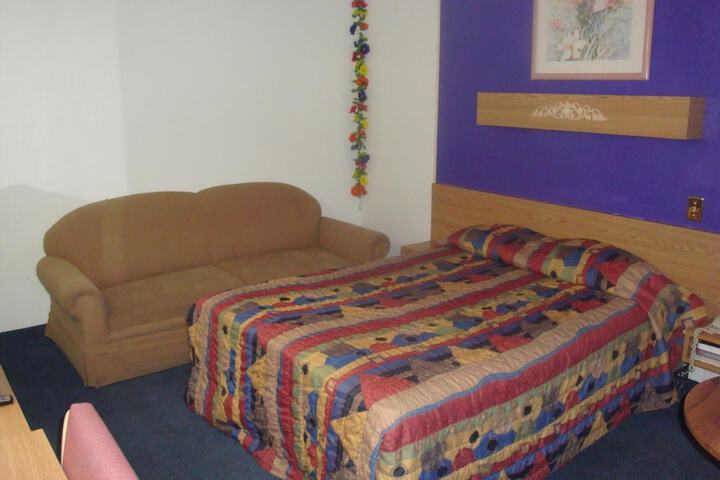 Room 18 of 41