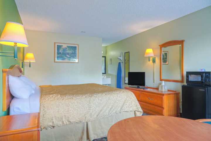 Room 12 of 31