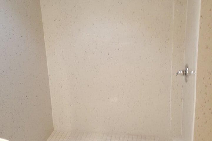 Room 5 of 11