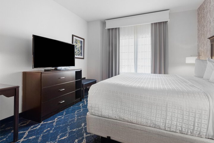 Best Western Plus New Richmond Inn & Suites