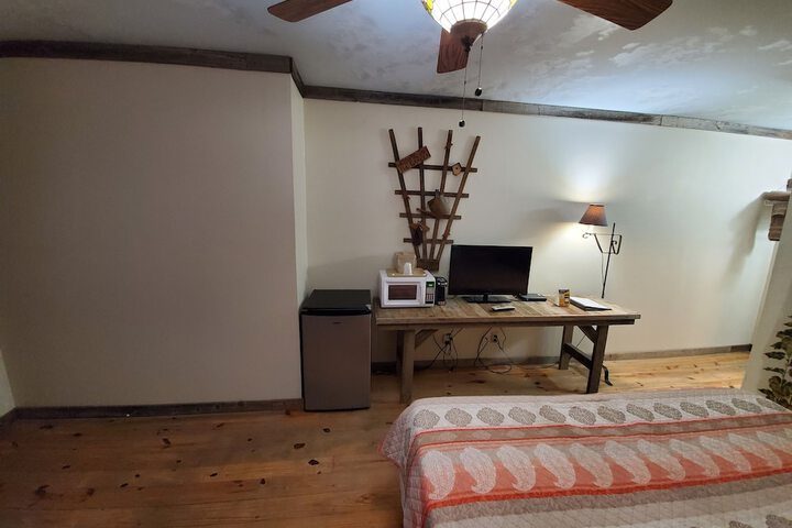 Room 8 of 55