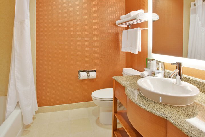 Room 13 of 42