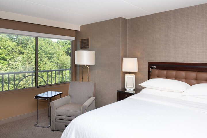 Room 20 of 40