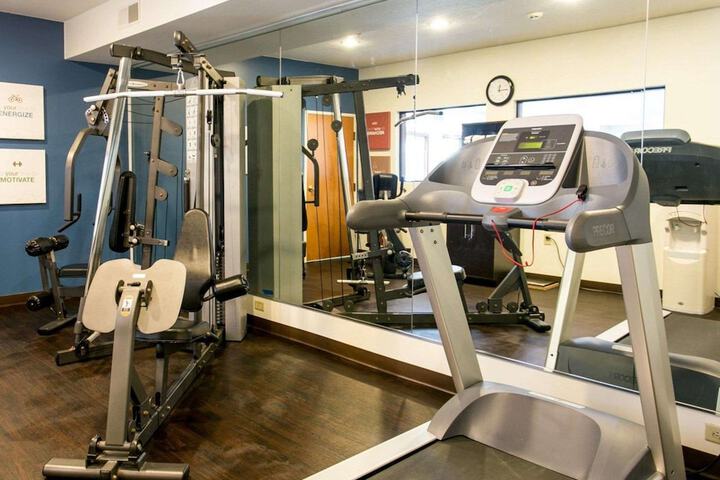 Comfort Suites Benton Harbor - St. Joseph