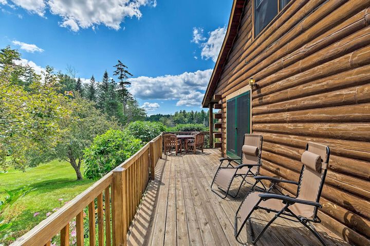 Jacksonville Cabin w / Wraparound Deck & Views