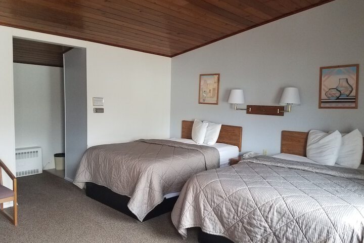 Room 14 of 30