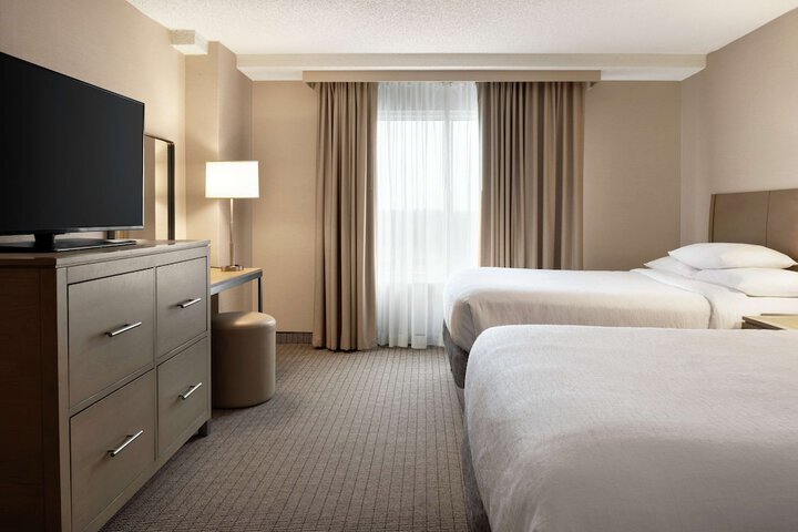 Embassy Suites by Hilton Cleveland Rockside